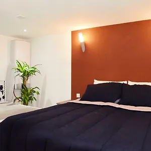 Apartment Duplex Saint Bazille, Marseilles